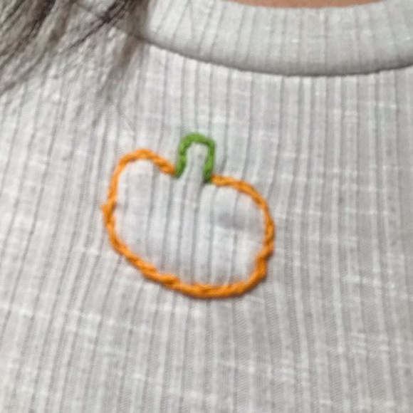 Top - Picture 2 of 2